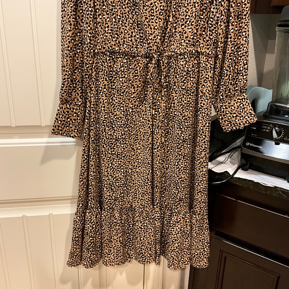 Talbots leopard print dress - Picture 4 of 9
